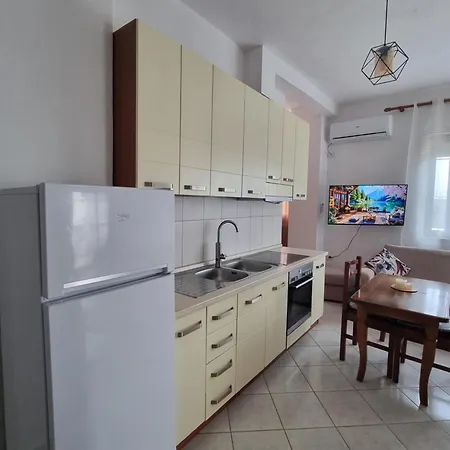 Ergi's Apartment Golem (Tirana)